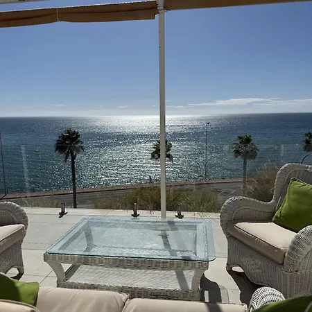 Mediterranean Escape With Panoramic Sea Views Benalmádena